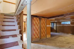 1921 41st Ave SW, Seattle, WA 98116 - Photo 32