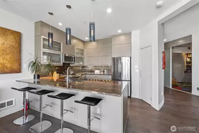 303 E Pike Street #501, Seattle, WA 98122 - Photo 10