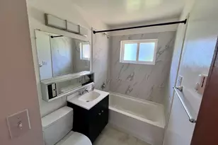 223 S 187th St, Burien, WA 98148 - Photo 6