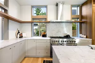 3420 33rd Ave W, Seattle, WA 98199 - Photo 16