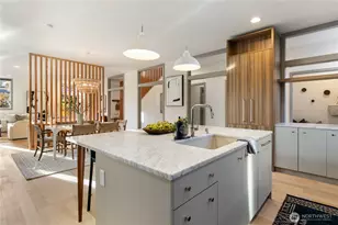 3420 33rd Ave W, Seattle, WA 98199 - Photo 12