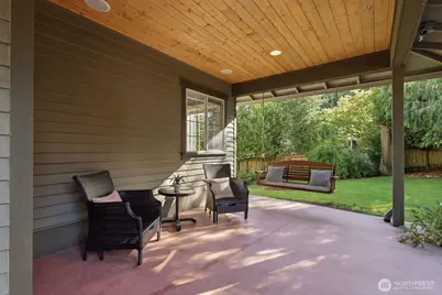 17006 37th Avenue NE, Lake Forest Park, WA 98155 - Photo 4