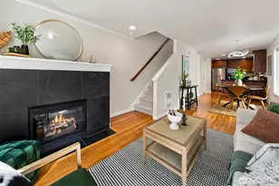 1512 Taylor Ave N, Seattle, WA 98109 - Photo 8
