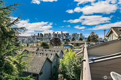 1512 Taylor Avenue N #C, Seattle, WA 98109 - Photo 12