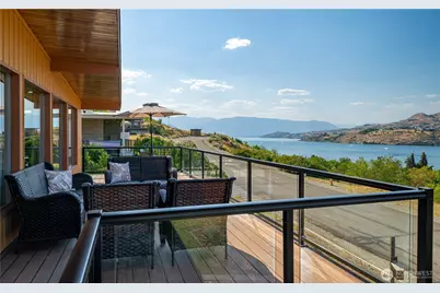 621 Mountain View Dr, Chelan, WA 98816 - Photo 32