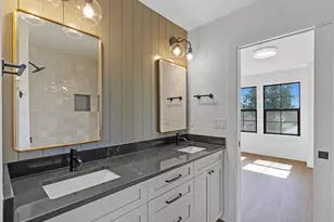 2815 25th St, Everett, WA 98201 - Photo 18