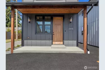 2815 25th Street #C, Everett, WA 98201 - Photo 2