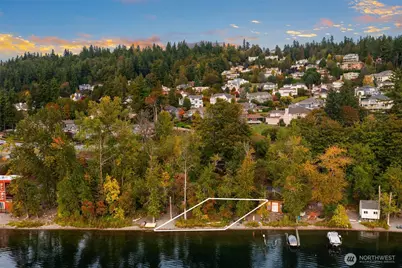 35753001 E Lake Sammamish Parkway, Sammamish, WA 98074 - Photo 2