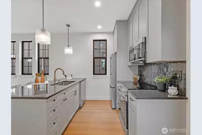 2817 25th Street #B, Everett, WA 98201 - Photo 12