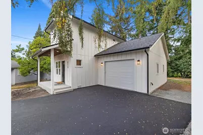 817 Olympic Boulevard #B, Everett, WA 98203 - Photo 2
