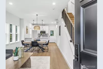 817 Olympic Boulevard #B, Everett, WA 98203 - Photo 6