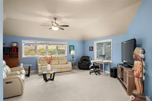 6767 Cascade Ave SE, Snoqualmie, WA 98065 - Photo 32