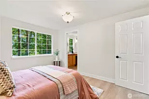 21205 NE 60th Pl, Redmond, WA 98053 - Photo 12