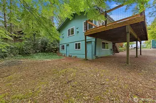 720 E Creekside Dr, Belfair, WA 98528 - Photo 34