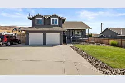 2502 Harvester Loop, East Wenatchee, WA 98802 - Photo 2