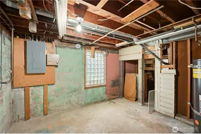 8914 30th Avenue NW, Seattle, WA 98117 - Photo 28