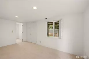8914 30th Ave NW, Seattle, WA 98117 - Photo 24