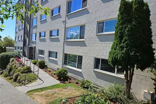 919 2nd Ave W, Seattle, WA 98119 - Photo 2