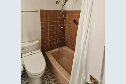 919 2nd Avenue W #407, Seattle, WA 98119 - Photo 14