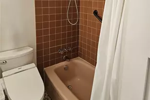 919 2nd Ave W, Seattle, WA 98119 - Photo 14
