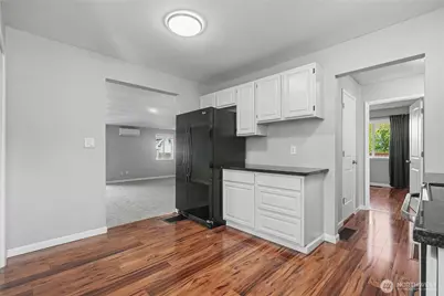 7014 S Montgomery Street, Tacoma, WA 98409 - Photo 8