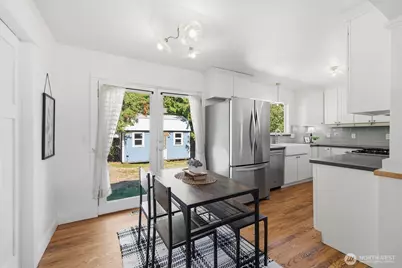 23 218th Place SE, Bothell, WA 98021 - Photo 10