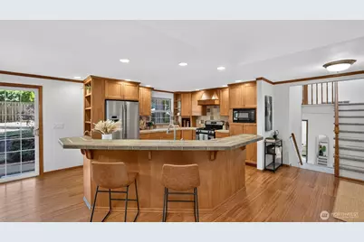 16702 143rd Avenue SE, Renton, WA 98058 - Photo 6