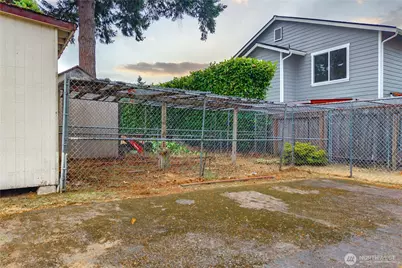 17825 111th Avenue SE, Renton, WA 98055 - Photo 30