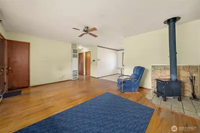 17825 111th Avenue SE, Renton, WA 98055 - Photo 8