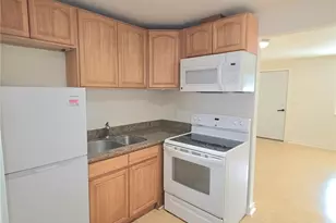 9811 Whitman Ave SW, Lakewood, WA 98499 - Photo 6