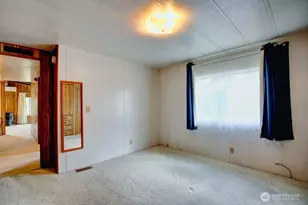 5900 64th St NE, Marysville, WA 98270 - Photo 14