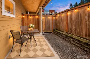 23432 55th Ave W, Mountlake Terrace, WA 98043 - Photo 2