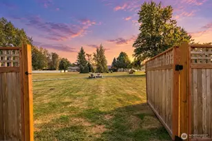 4898 Seafair Dr, Blaine, WA 98230 - Photo 32