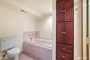 9917 NE 190th St, Bothell, WA 98011 - Photo 16