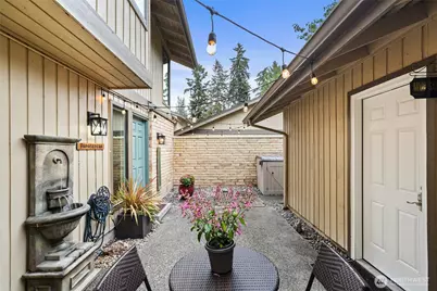 6530 NE 171st Place, Kenmore, WA 98028 - Photo 6