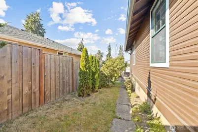 917 E 9th Street, Port Angeles, WA 98362 - Photo 34