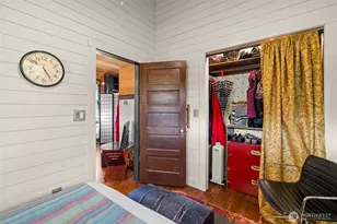 917 E 9th St, Port Angeles, WA 98362 - Photo 8