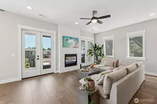 7504 S 129th Pl, Seattle, WA 98178 - Photo 18