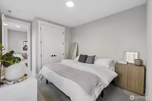 7504 S 129th Pl, Seattle, WA 98178 - Photo 8