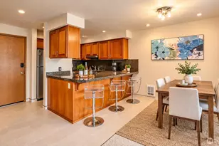 9030 Seward Park Ave S, Seattle, WA 98118 - Photo 2