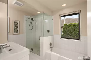 5930 Wilson Ave S, Seattle, WA 98118 - Photo 18