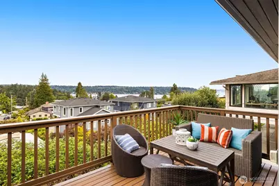 5930 Wilson Avenue S, Seattle, WA 98118 - Photo 10
