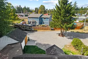 111 Cedar Ave S, Eatonville, WA 98328 - Photo 36