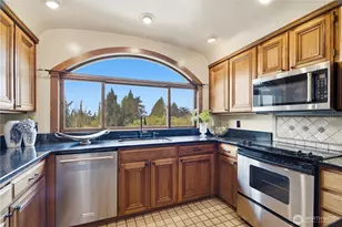 12221 8th Ave NW, Seattle, WA 98177 - Photo 10