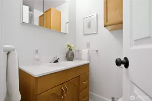 12221 8th Ave NW, Seattle, WA 98177 - Photo 32