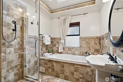 12221 8th Avenue NW, Seattle, WA 98177 - Photo 18