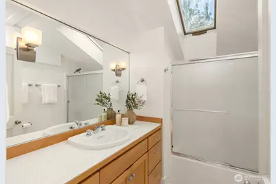 6575 NE Honeysuckle Lane, Bainbridge Island, WA 98110 - Photo 26