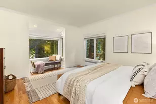 6575 NE Honeysuckle Ln, Bainbridge Island, WA 98110 - Photo 18