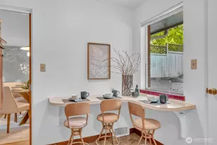 5711 38th Ave NE, Seattle, WA 98105 - Photo 14