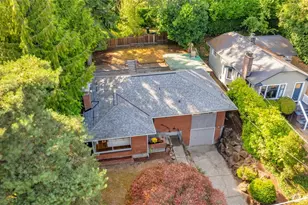 5711 38th Ave NE, Seattle, WA 98105 - Photo 32
